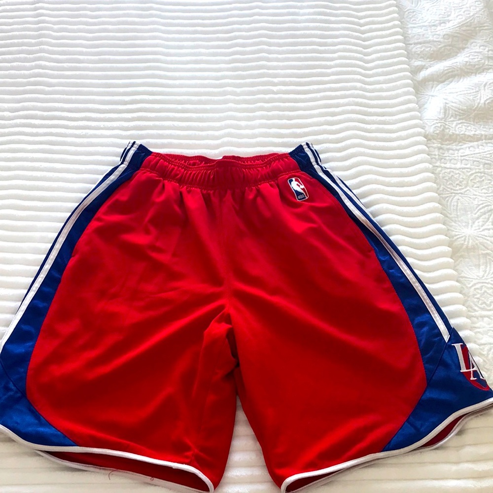 Gently Used Adidas LA Clippers BBall shorts. Sz Mens Lrg